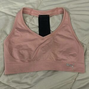 Woman’s PUMA sports bra